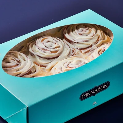Cinnabon signature box